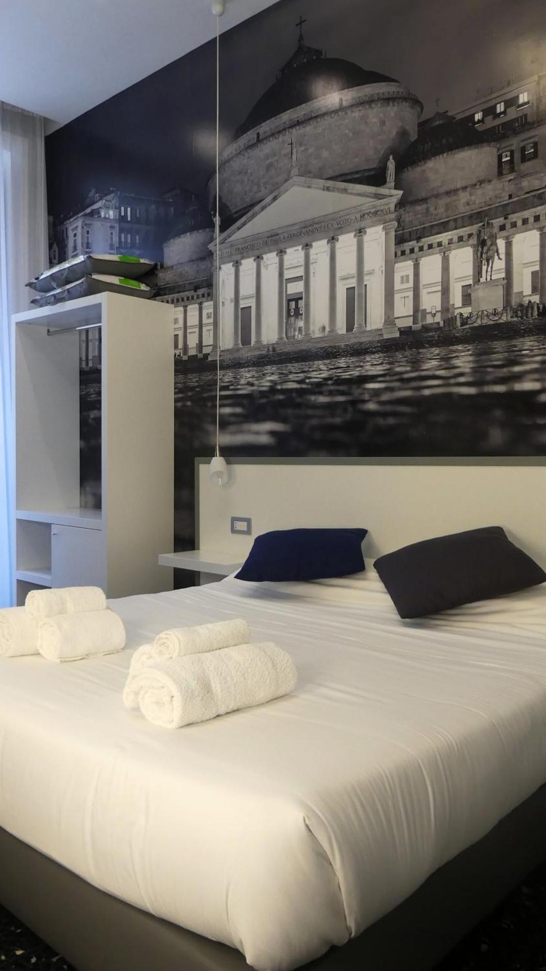 Beverello 3* Napoli
